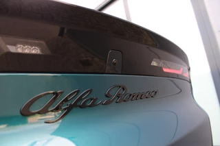 Alfa Romeo Junior Direct beschikbaar | Navigatie | Adaptieve Cruise | Led | Camera | Stoelverwarming - afbeelding nr 13
