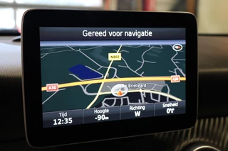 Mercedes-Benz A-Klasse Mercedes-Benz A-Klasse 180 AMG | Panoramadak | CarPlay | Camera | Dodehoekdetectie | Stoelverwarming | PDC V+A | Alcantara/Lederen bekleding | LED Koplampen | Command Online | Dealer onderhouden | Nieuwe APK - afbeelding nr 13