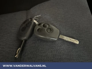 Opel Vivaro Opel Vivaro 1.6 CDTI 126pk L2H1 Euro6 Airco | 2x Zijdeur | Navigatie | LED | Camera | Cruisecontrol | Imperiaal | Trekhaak Parkeersensoren, Bijrijdersbank - afbeelding nr 21