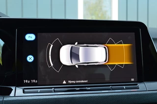 Volkswagen Golf Rijklaarprijs-Garantie Led Navigatie Led 19 Inch R-Line - afbeelding nr 22