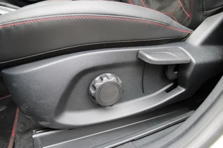 Ford Puma Ford Puma 1.0 EcoBoost Hybrid ST-Line X | Nieuw model | Trekhaak | BLIS | Carplay | Camera  | Adaptieve cruise - afbeelding nr 19