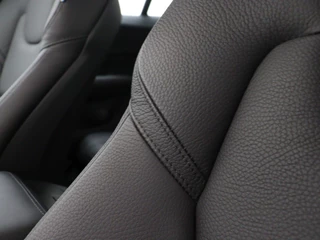 Volvo V60 Volvo V60 B3 AUT(7) ESSENTIAL EDITION LEDER GOOGLE MAPS STOELVERWARMING AC - afbeelding nr 15