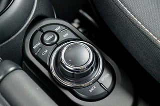 MINI One MINI One Mini 1.5 First Essential Rijklaarprijs-Garantie Navigatie Led Airco 17 Inch Apple carplay - afbeelding nr 25