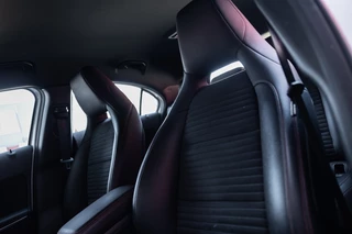 Mercedes-Benz A-Klasse Mercedes-Benz A-Klasse 180 AMG Edition Plus | Stoelverwarming | Navi | - afbeelding nr 5