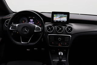 Mercedes-Benz CLA AMG-Styling, Bi-Xenon, Airco, Cruise, Navigatie, Bluetooth, PDC, 18'' - afbeelding nr 2