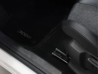 Peugeot 3008 [TREKHAAK, SCHUIFDAK, APPLE CARPLAY, ANDROID AUTO, CAMERA, ELEK. KOFFERKLEP, NIEUWSTAAT] - afbeelding nr 17