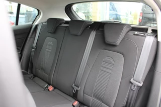 Ford Focus Ford Focus 1.5 EcoBoost Active Business 150pk | Dealeronderhouden! | Automaat | Trekhaak 1500KG | Cruise Control | Navigatie | Airco | Parkeersensoren | - afbeelding nr 11