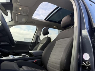 Ford Galaxy Ford Galaxy 2.5 FHEV Titanium 7 pers 190pk  | Trekhaak | Panoramadak | Adaptive cruise control | AGR-stoelen |  Sony audio | Privacy glass | Stoelverwarming - afbeelding nr 26