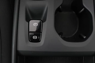 Volvo XC40 Volvo XC40 1.5 T4 Recharge R Design | Panoramadak |  Trekhaak | 360 camera | Stoel & stuurverwarming | Harman/Kardon | Adaptive cruise | Carplay - afbeelding nr 10
