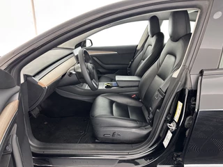 Tesla Model 3 Tesla Model 3 Standard RWD Plus 60 kWh (INCL-BTW) Aut. *PANO | AUTO-PILOT | FULL-LEATHER | KEYLESS | FULL-LED | MEMORY-PACK | SURROUND-VIEW | DAB | CARPLAY | DIGI-COCKPIT | LANE-ASSIST | COMFORT-SEATS | 19