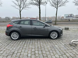 Ford Focus navi airco/ecc keurige auto - afbeelding nr 31