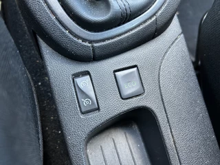 Renault Clio navigatie airco/ecc nwe apk - afbeelding nr 14