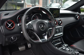 Mercedes-Benz A-Klasse Mercedes-Benz A-klasse AMG 45 4MATIC Dynamic Pakket Race H&K Memory Magno 19