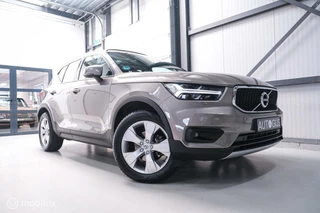 Volvo XC40 Volvo XC40 1.5 T2 Momentum | Schuifdak | Trekhaak | Camera | LED | stoel & stuurwielwarming | - afbeelding nr 5