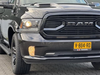 Dodge Ram 1500 Dodge Ram 1500 5.7 V8 Crew Cab 5'7 1e Eigenaar LPG onderbouw Stoel koeling Camera Navigatie - afbeelding nr 35