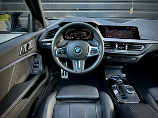 BMW 1 Serie BMW 1 Serie 118i M135 M-PERF. PANO|SCHAALSTOEL|HUD|H/K|CAMERA - afbeelding nr 58