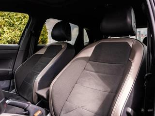 Volkswagen Polo Volkswagen Polo 2.0 TSI GTI|PANO|ACC|18''|CARPLAY|VELOURS - afbeelding nr 11