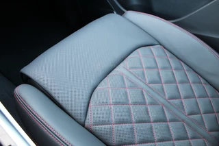 Audi Q8 Audi Q8 60 TFSI e quattro Pro Line S Competition | Panoramadak | Massage | 23'' | Vierwielbesturing | Trekhaak | Koeling | OLED - afbeelding nr 19