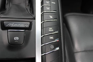Porsche Macan Porsche Macan 2.0 LUCHTVERING PANODAK SPORTCHRONO - afbeelding nr 44