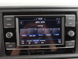 Volkswagen Crafter Volkswagen Crafter 30 2.0 TDI L3H3 Highline Trekhaak Apple Carplay Navigatie Cruise Control Camera MF Stuurwiel imperiaal + Trap - afbeelding nr 33