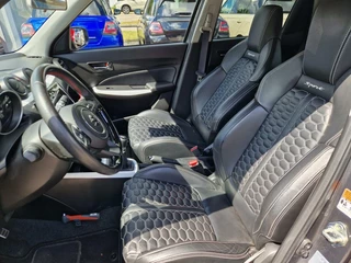 Suzuki Swift Suzuki Swift 1.4 Sport Smart Hybrid|One of a Kind|Mooiste van Nederland die nu te koop| - afbeelding nr 15
