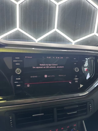 Volkswagen Polo Volkswagen Polo 2.0 GTI Virtual KW-SchroefsetPano Dsg beats dcc navi keyless - afbeelding nr 18