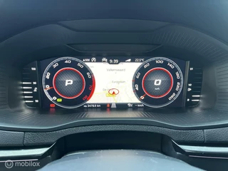 Škoda Karoq Skoda Karoq 1.5 TSI ACT Sportline LED*TREKHAAK*ACC*CAMERA* - afbeelding nr 17