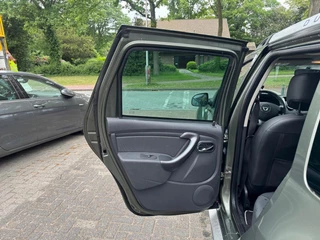 Dacia Duster Airco/Navi/Lichtmetalen velgen - afbeelding nr 27