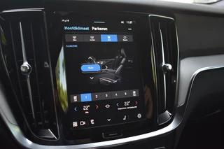 Volvo V60 Volvo V60 T6 350pk AWD Plus Dark | 19'' | Trekhaak | Harman/Kardon | 360 - afbeelding nr 33