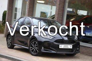 Toyota Yaris 1.5 Hybrid Dynamic Team Navi Carplay Camera ACC