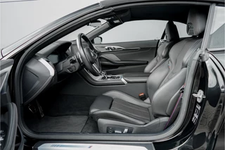 BMW 8 Serie BMW 8 Serie 840i Cabriolet M-Sport Technik Shadow M-Sport Stoel + Ventilatie Nekverw Soft Close 20