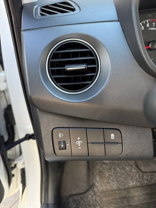 Hyundai i10 Hyundai I10 1.0i i-Drive - afbeelding nr 26