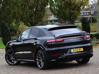 Porsche Cayenne Porsche Cayenne Coupé 3.0 474PK E-Hybrid / Sport Design / carbon / 22'' / LED *NAP* - afbeelding nr 10
