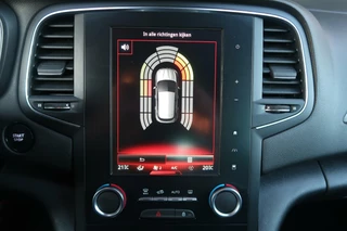 Renault Mégane Renault Megane 1.3 TCe Bose 160PK|NAVIGATIE|CAMERA|CARPLAY|DODEHOEK|KEYLESS|RIJSTROOK|STOELVERWARMING - afbeelding nr 32