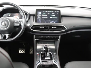 MG EHS MG EHS 1.5 TGDI Luxury | Panoramadak | Trekhaak |  Adaptive cruise | Leder | Carplay | Stoelverwarming | 360 camera | Navigatie | Full LED | Keyless - afbeelding nr 9
