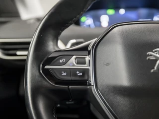 Peugeot 3008 Automaat (APPLE CARPLAY, GROOT NAVI, STOELVERWARMING, LEDER, 360 CAMERA, SPORTSTOELEN, GETINT GLAS, LED KOPLAMPEN, KEYLESS, NIEUWE APK, NIEUWSTAAT) - afbeelding nr 18