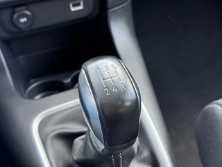 Citroën C3 Citroen C3 1.2 PureTech Shine 1e Eigenaar,Camera,Trekhaak,Navi,Clima,Cruise,Pdc,Lmv,N.A.P,Weinig Km,Apk tot 11-2025 - afbeelding nr 19