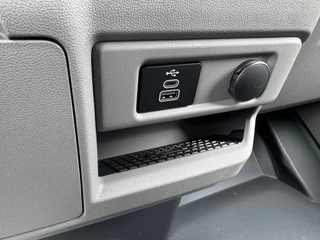 Ford Transit Custom Ford Transit Custom 320 2.0 TDCI L2H1 LIMITED 170pk enkel cabine automaat - afbeelding nr 45