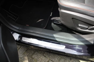 Renault Captur Renault Captur GERESERVEERD 1.3 TCe Initiale Paris Leder / Trekhaak - afbeelding nr 24