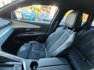Peugeot 3008 Massagestoelen | Stoelverwarming | 19