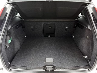 Volvo XC40 Volvo XC40 1.5 T5 Recharge R-Design | 20inch Velgen | Lederen Bekleding | - afbeelding nr 13