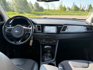 Kia Niro Kia Niro 1.6 GDi Hybrid ExecutiveLine | Gravity Blue | Schuifdak/Trekhaak/Carplay/CAM - Chique & Zuinig! - afbeelding nr 19