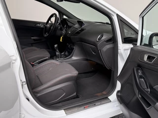 Ford Fiesta Ford Fiesta 1.0 EcoBoost ST Line | 100pk | NAVI | CRUISE - afbeelding nr 8