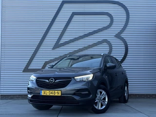 Opel Grandland X 1.2 Turbo Business +