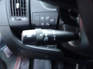 Peugeot Boxer Peugeot Boxer 330 2.0 BlueHDI L2H2 Premium Pack 3 zits airco 67398 km !!!!!!! - afbeelding nr 10