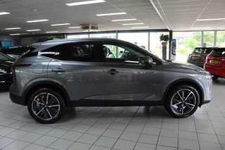 Nissan QASHQAI Nissan QASHQAI 1.3 MHEV X Acenta Panoramadak / automaat / 19