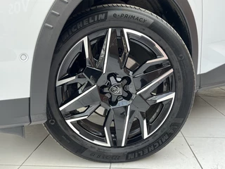 Peugeot 3008 | 360 Camera | Carplay | **BINNENKORT BINNEN** - afbeelding nr 3