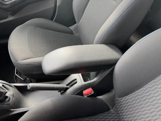 Peugeot 208 Peugeot 208 1.2 PT SIGNATURE + AIRCO/APPLE CARPLAY/ANDROID AUTO/PDC/CRUISE - afbeelding nr 8