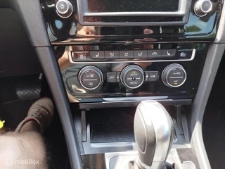 Volkswagen Golf Volkswagen Golf 1.6 TDI Highline - afbeelding nr 12