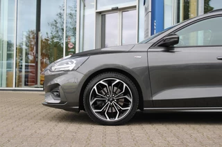 Ford Focus Ford Focus Wagon 1.5 EcoBoost ST Line Business Automaat 150PK | Winterpack | Full LED | Adaptive Cruise Control | Navigatie | Climate Control | - afbeelding nr 39